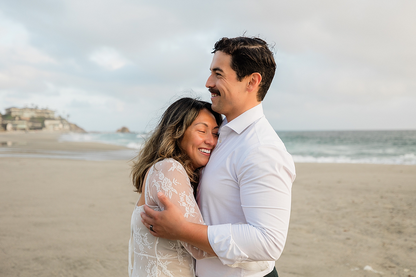 Bride and groom elopement in Laguna Beach.