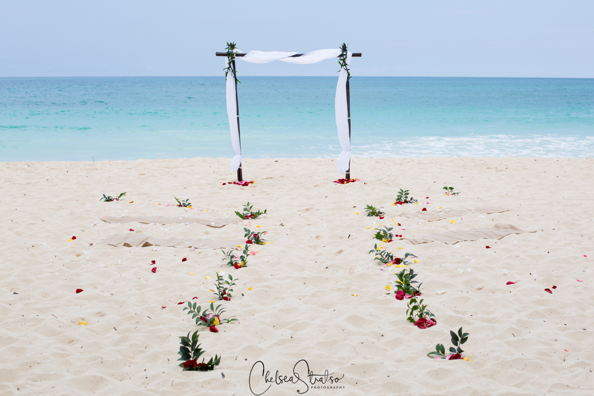 wedding at waimanalo beach