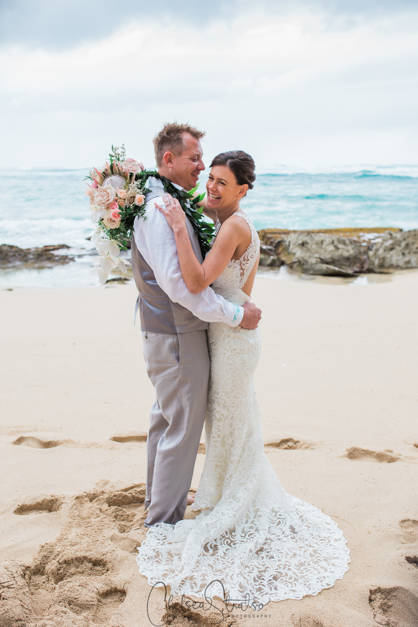 turtle bay resort wedding photos