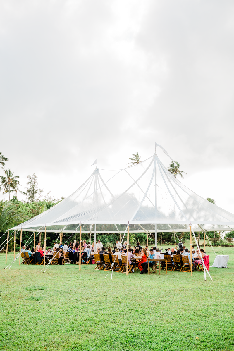 small wedding photographer in oahu
