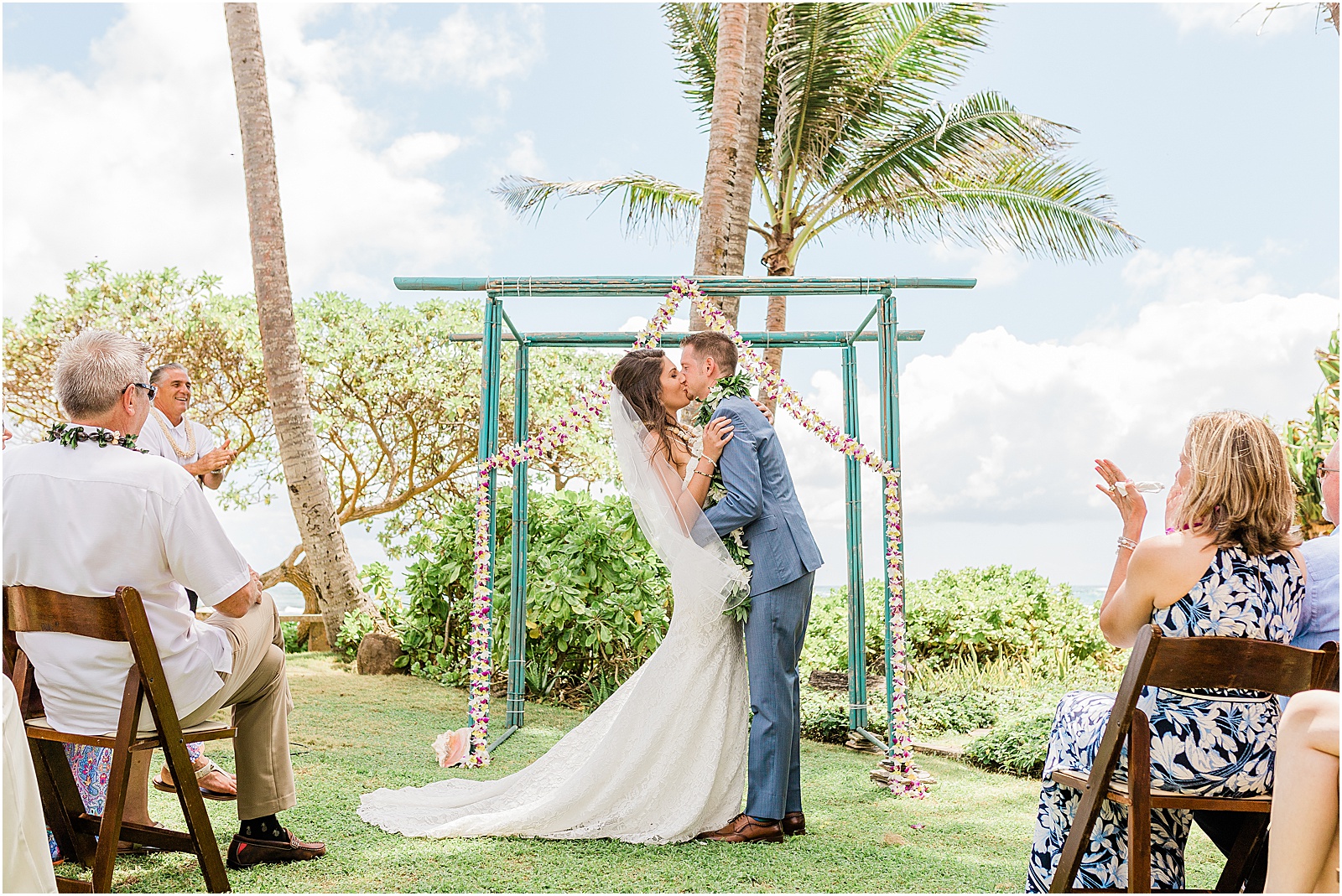 Tiki Moon Villas Wedding | Jordan + Brandyn - chelseastratso.com