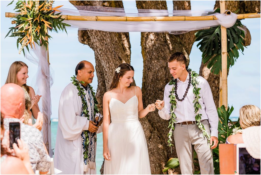 Intimate Wedding in Hauula | Emily + Nate - chelseastratso.com